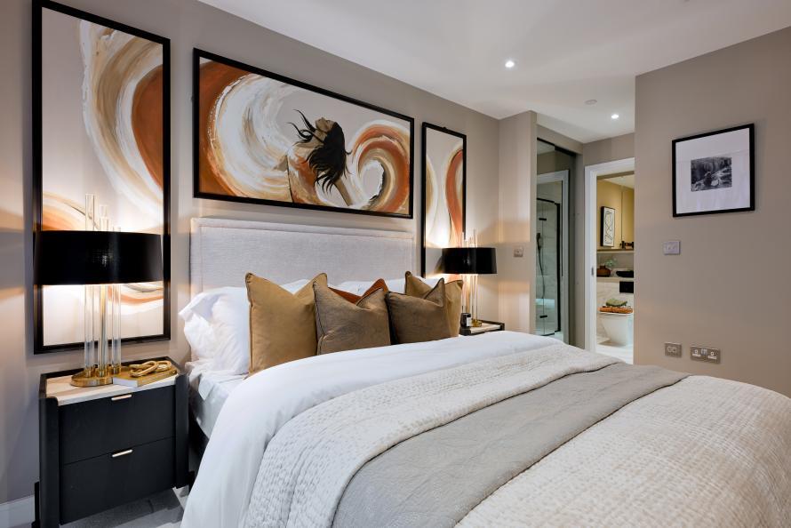 The Clifton Collection, Legacy Apartments, Show