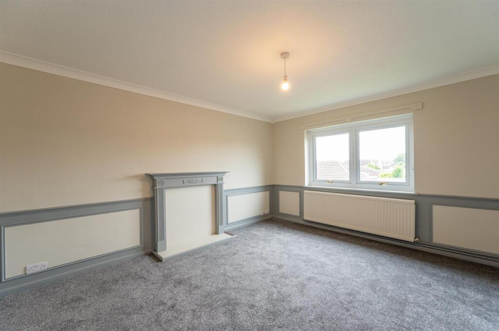 Flat 8 St Hermans Mansions 25 19.jpg