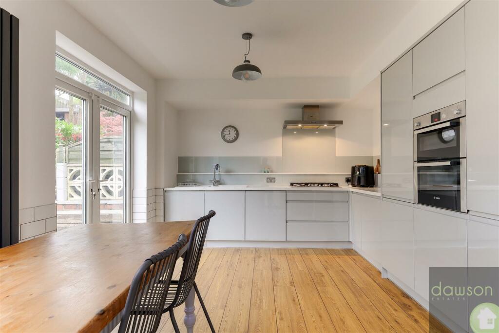 Dining Kitchen
