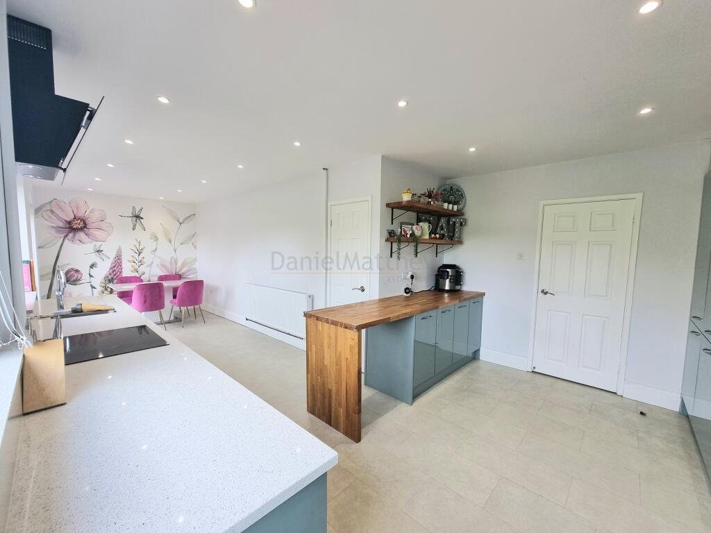 Kitchen/ Diner