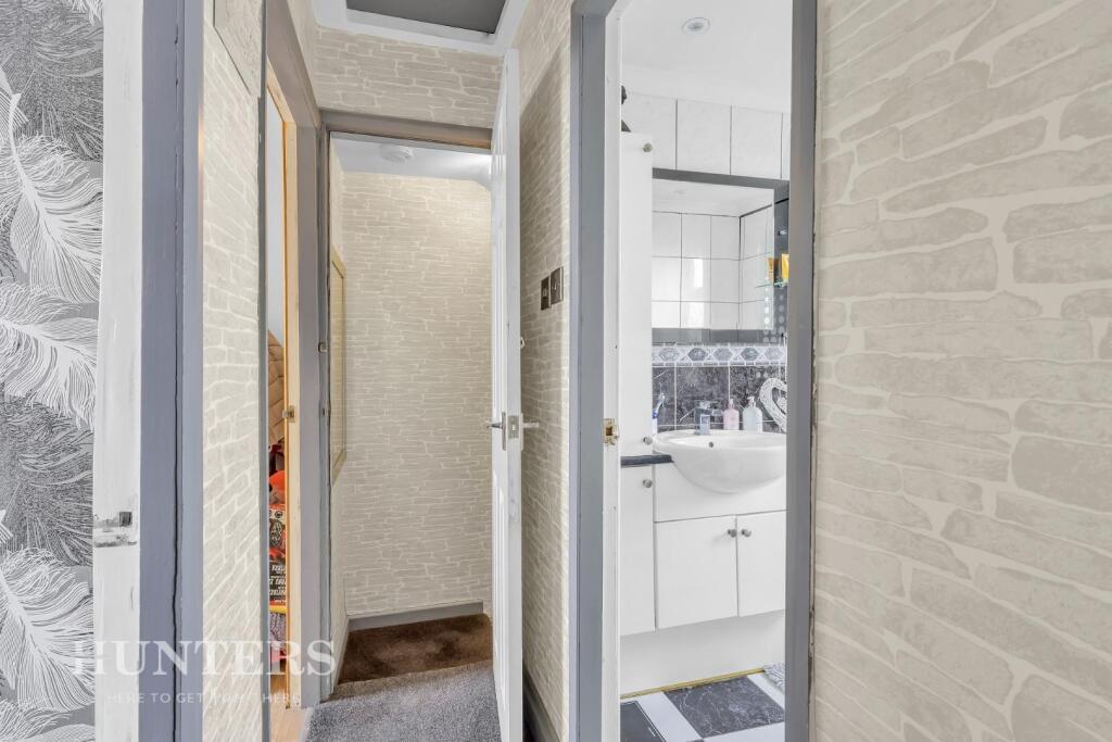 290 Heron Street (7).jpg