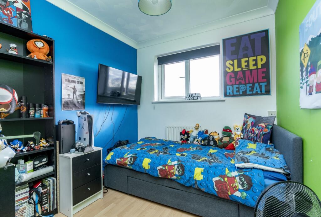 TA BED 3