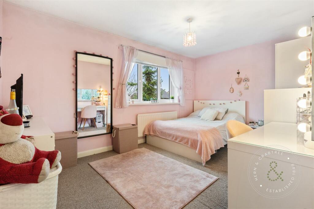 Acorn Grove, Pontprennau, Hern Crabtree (26).jpg