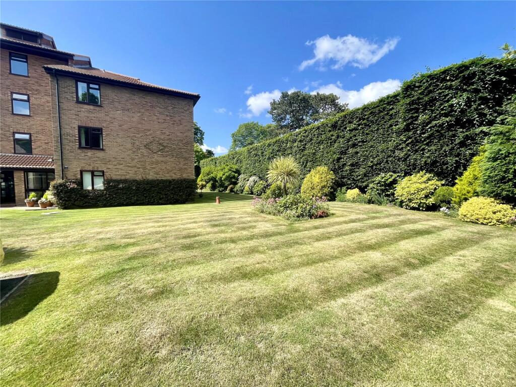 Front Gardens