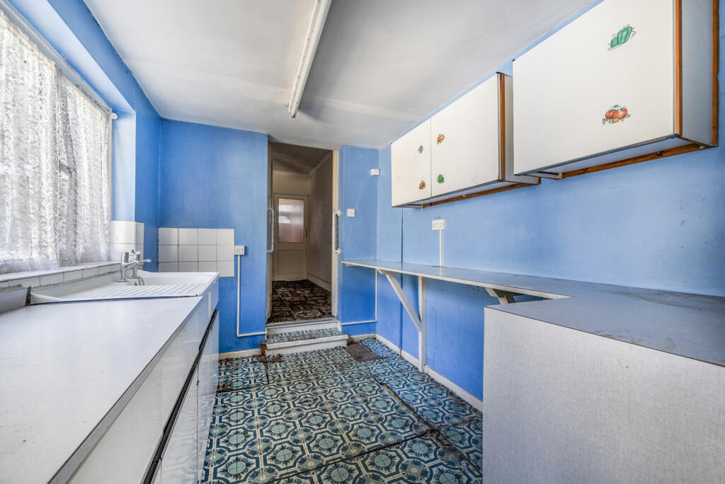 1358592-18-68d27f...