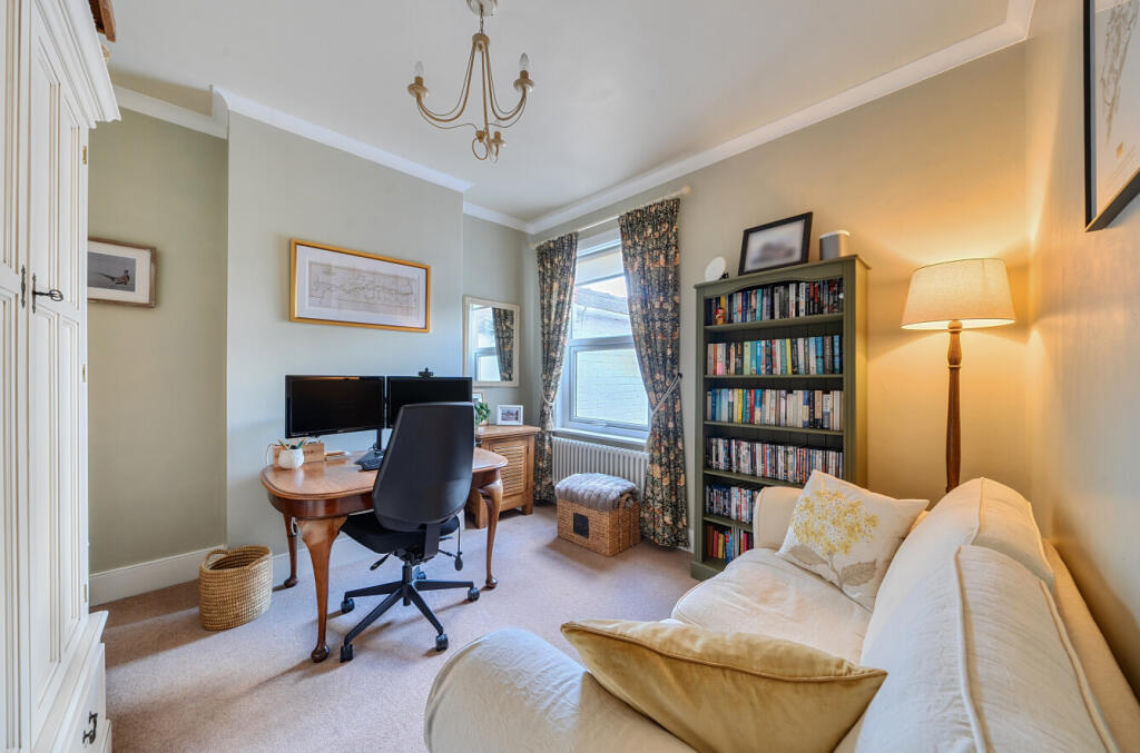 1354397-3-68c3f74...