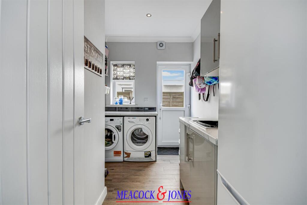 DSC_1310-DSC_1314 copy.jpg