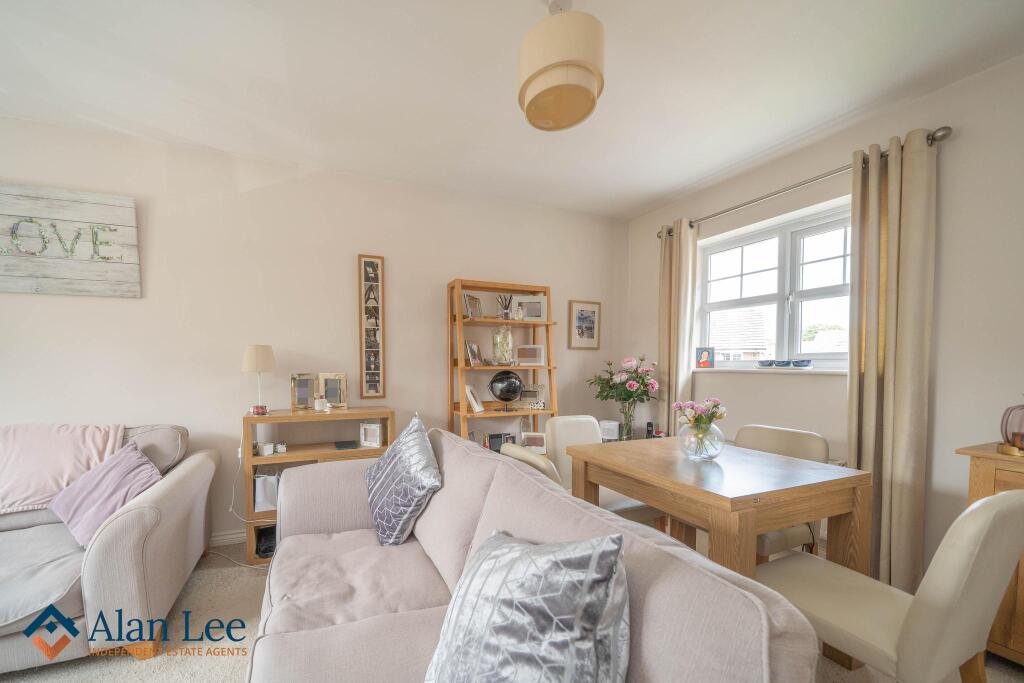 Open Plan Lounge, Diner, Ktichen