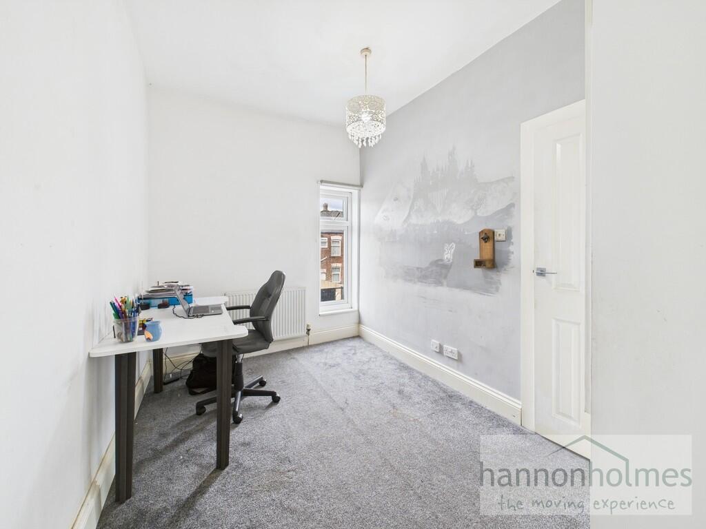 CAM05283G0-PR0018...