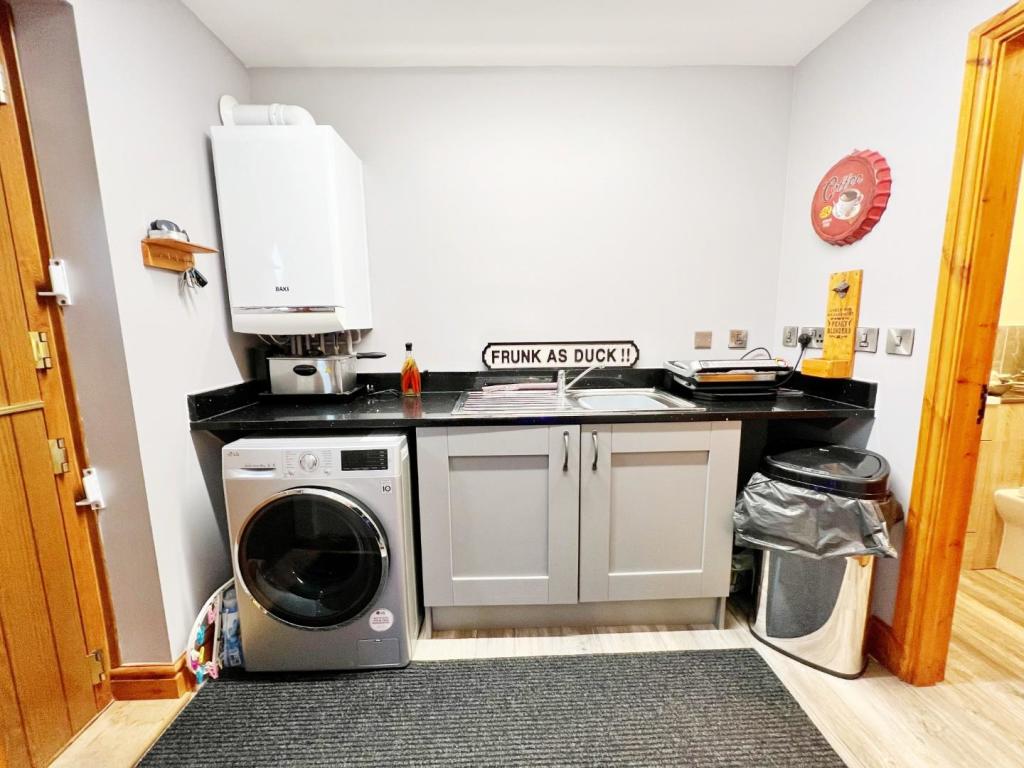 Utility Room.jpg