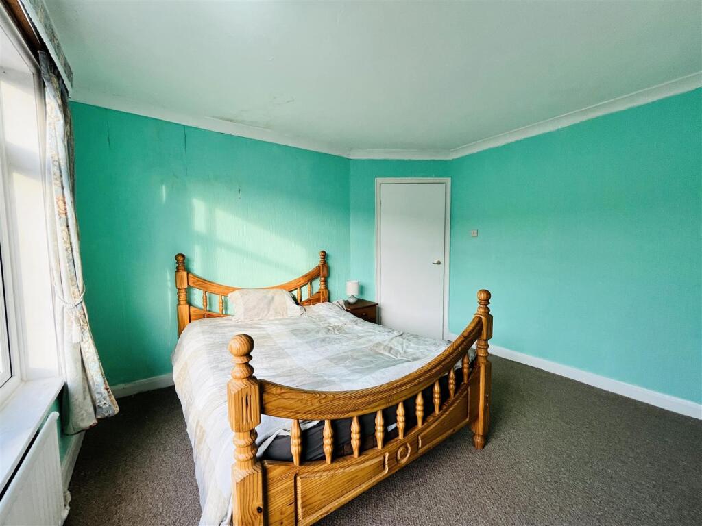 Bedroom One.jpg