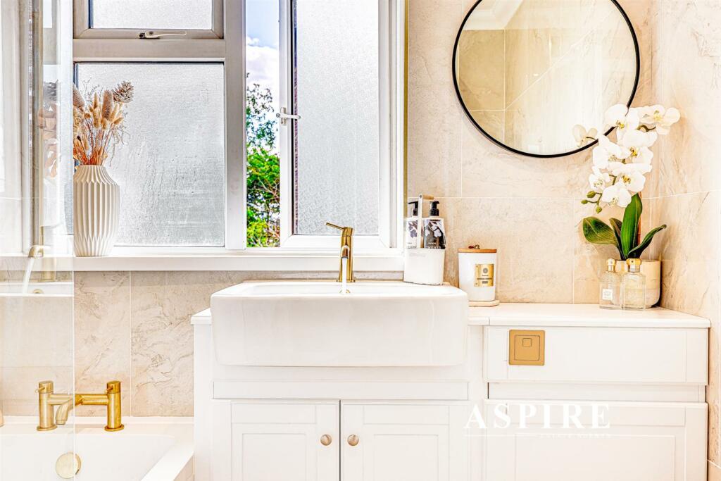 Aspire Estate Agents17.jpg