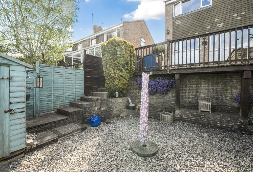 1295655-4-682ee54...