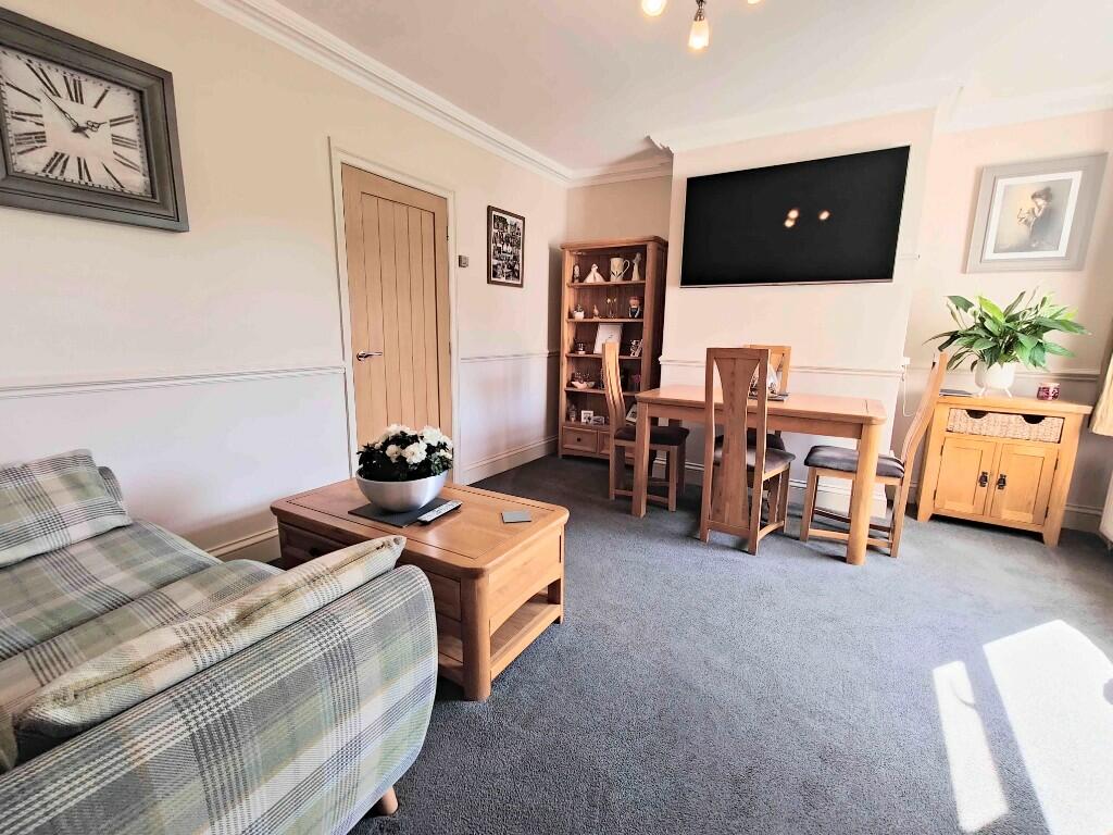 Dining/Sitting Room