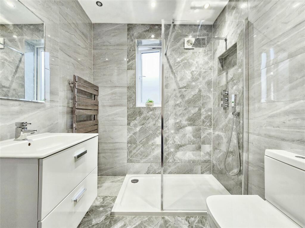 Shower Room/Wc