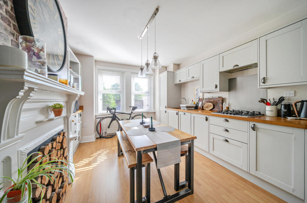 1348730-17-68c13e...