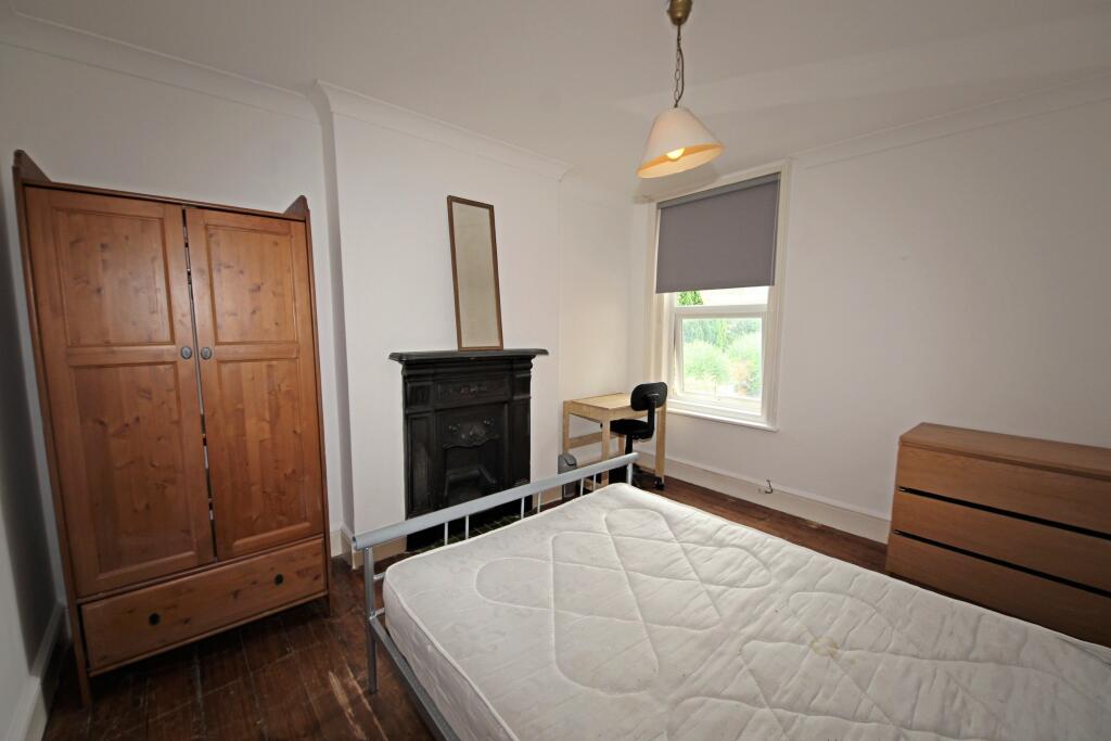 Bed 2