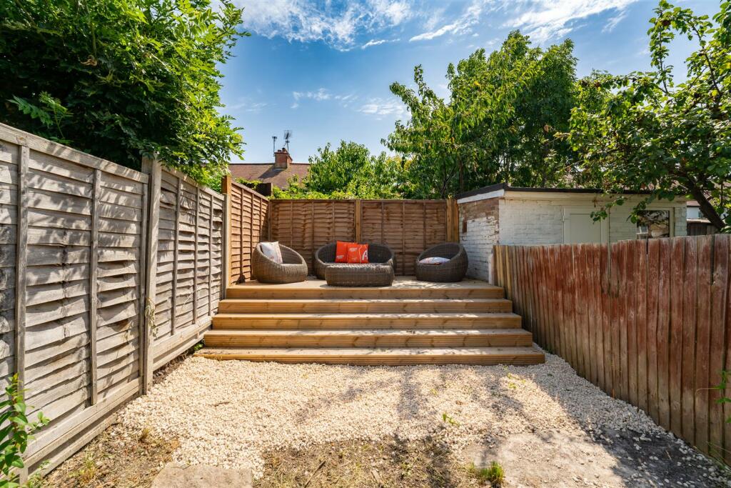 101 Studley decking.jpg