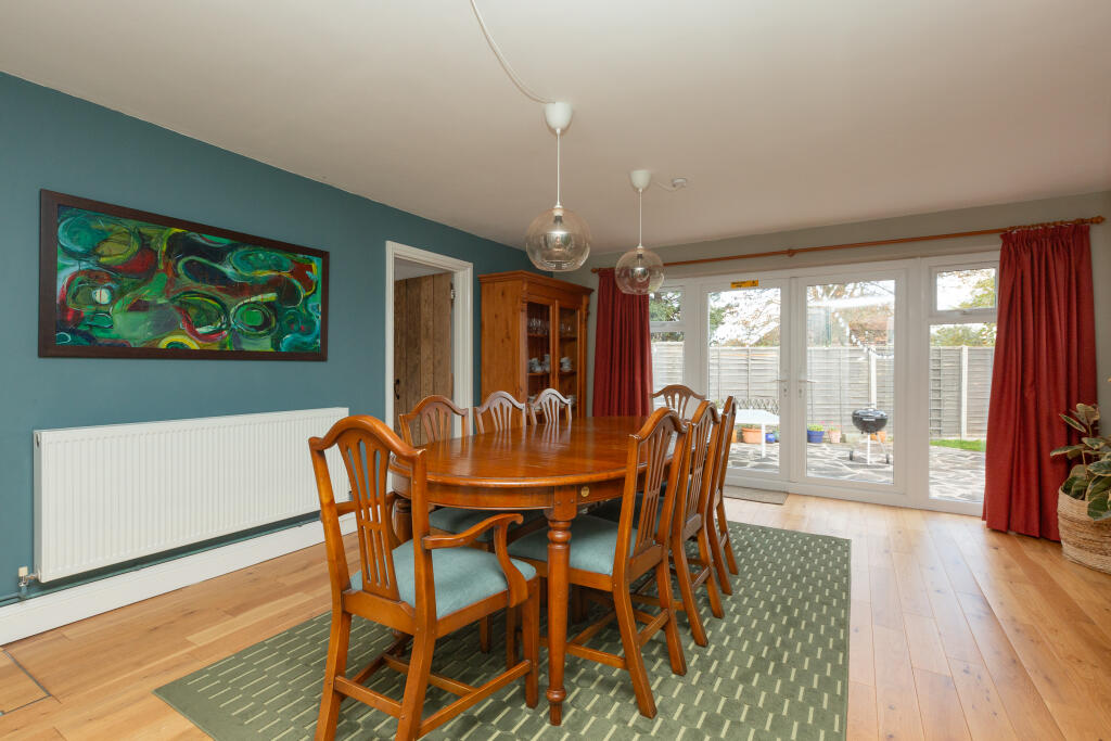 general 16 Convent R