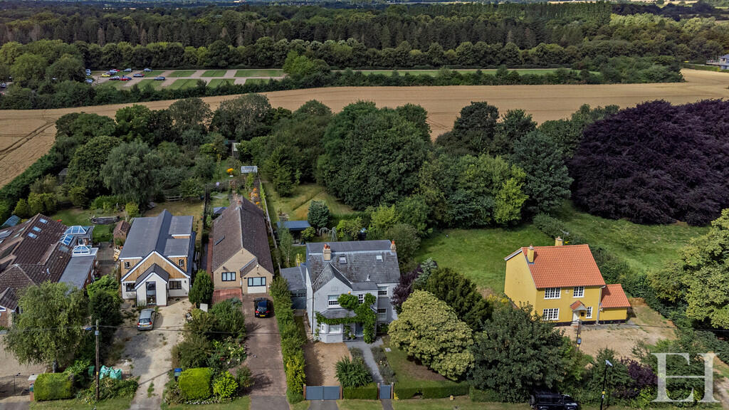 8614767-exteriorW...