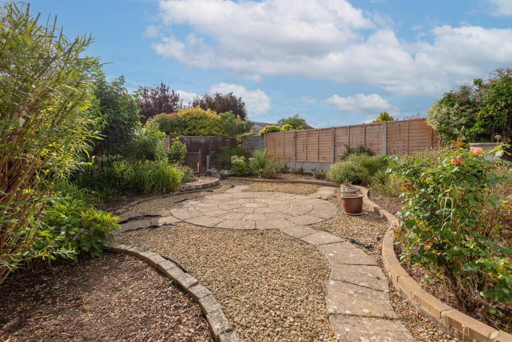 For Sale by Aspire Residential | Exmoor Drive