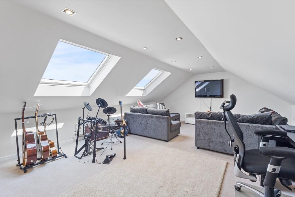 Bedroom 5