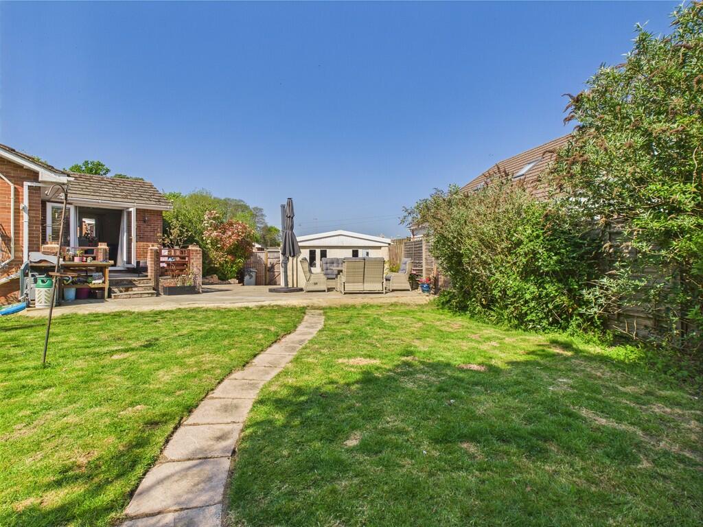 CAM05068G0-PR0016...