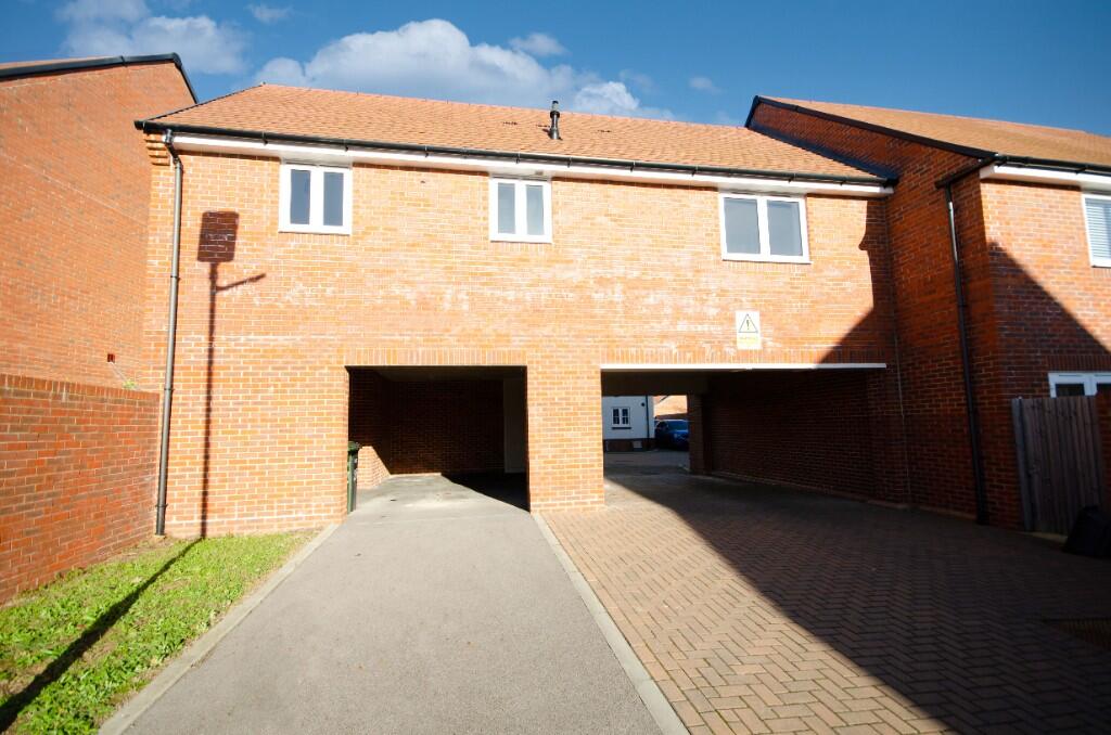 Harper Road, Botley, SO32