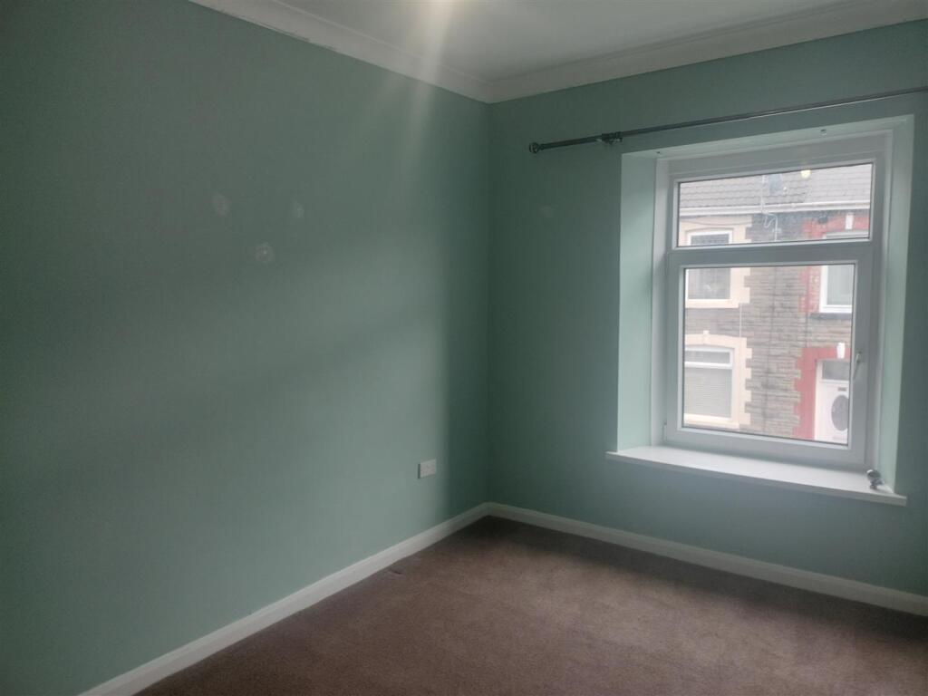 34 mary street bedroom two.jpg