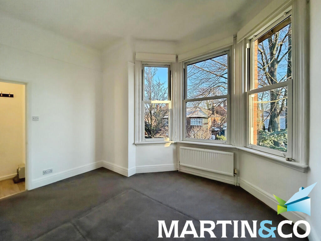 fe696e32-WhatsApp...