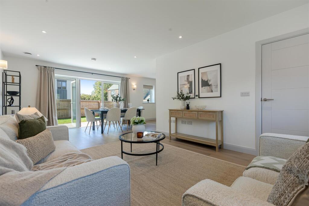 A53 - Ipplepen, New Homes at Rosemoor - 250922.jpg