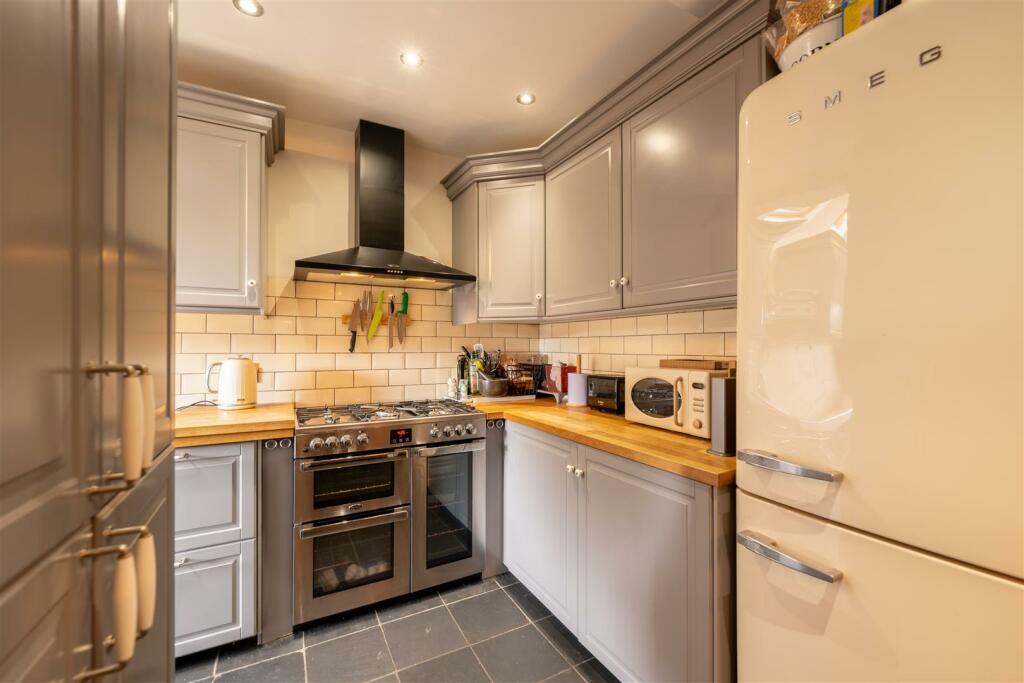 Kitchen .jpg
