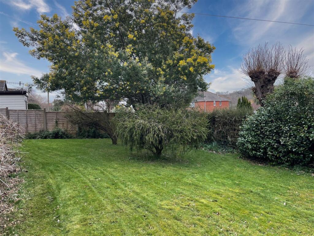 Garden 1.jpg