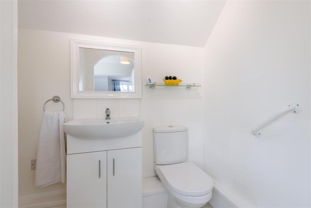 8619498-interior08.jpg