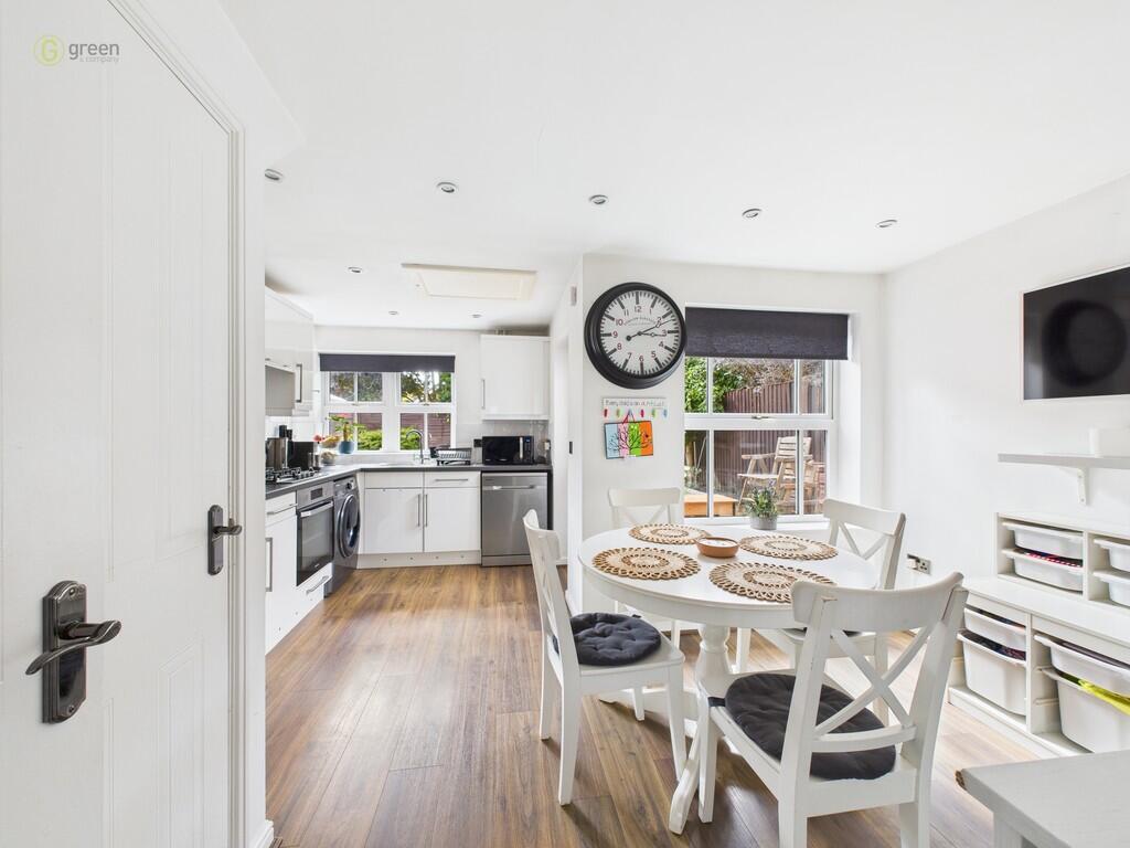 CAM04914G0-PR0229...