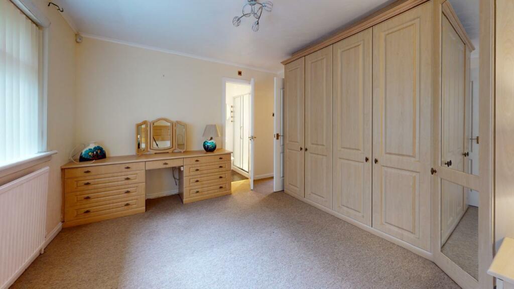 35-A-Campbell-St-Bedroom 3.jpg