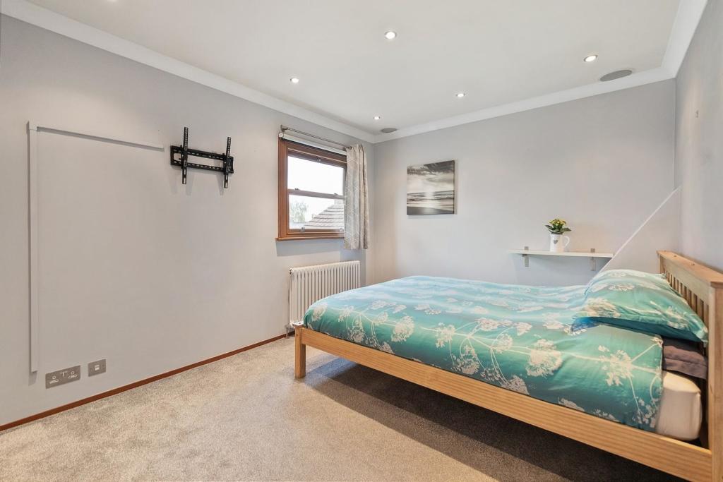 Bedroom.jpg