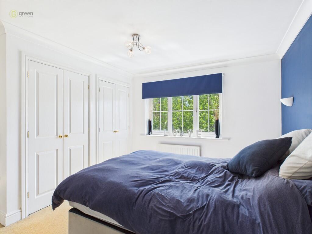 CAM03830G0-PR0142...