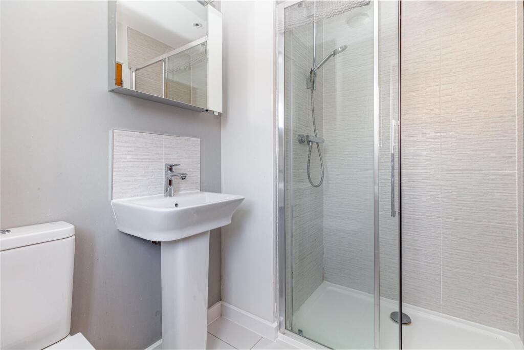 Ensuite-2.jpg