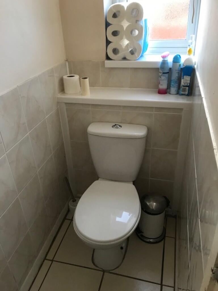 seperate WC