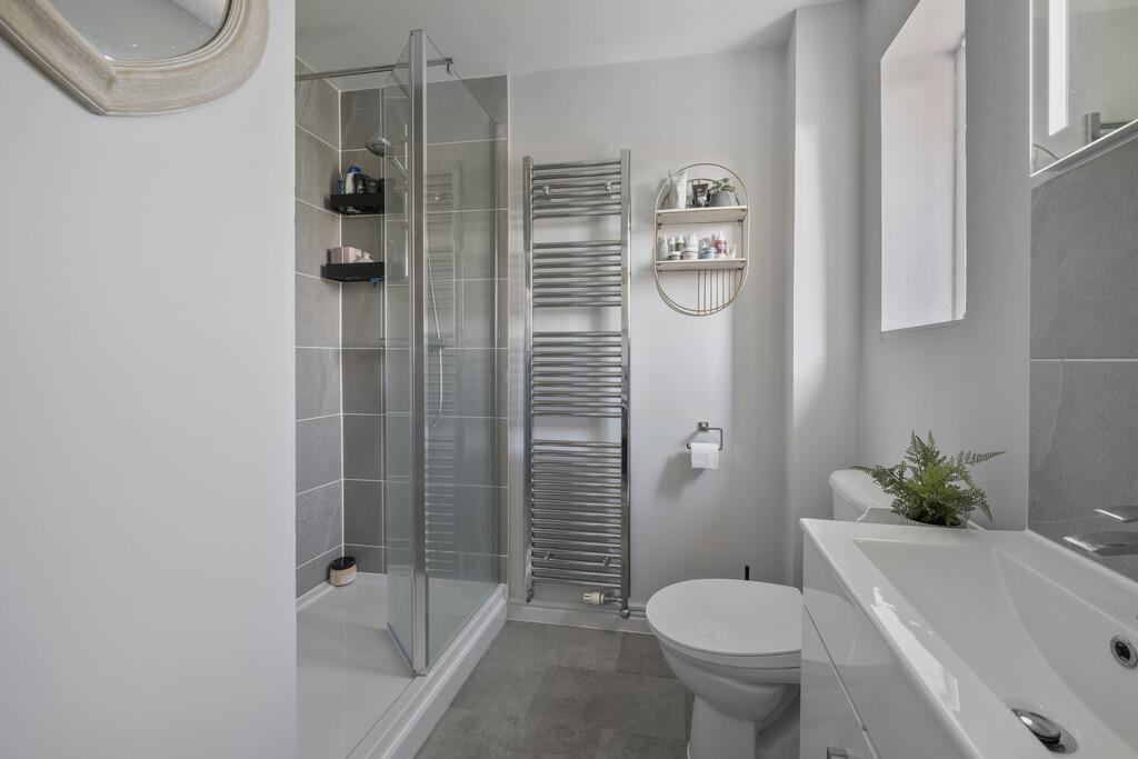 1296998-39-682c4e...