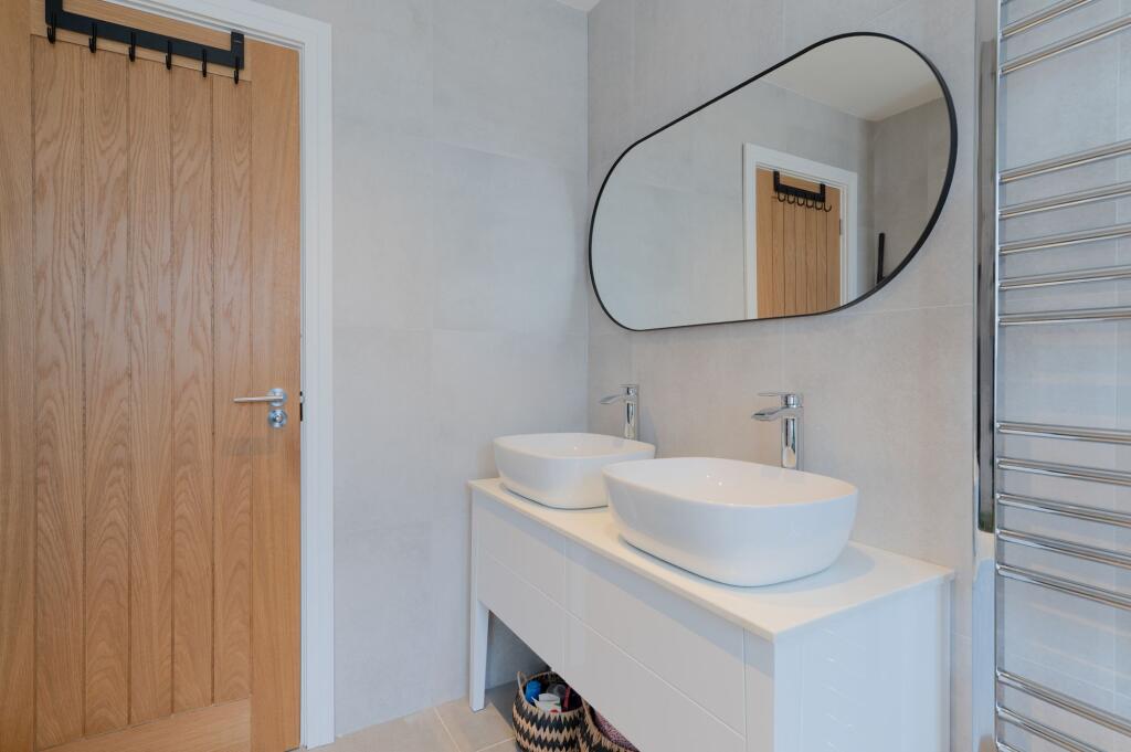 BEDROOMS AND BATHROOMS