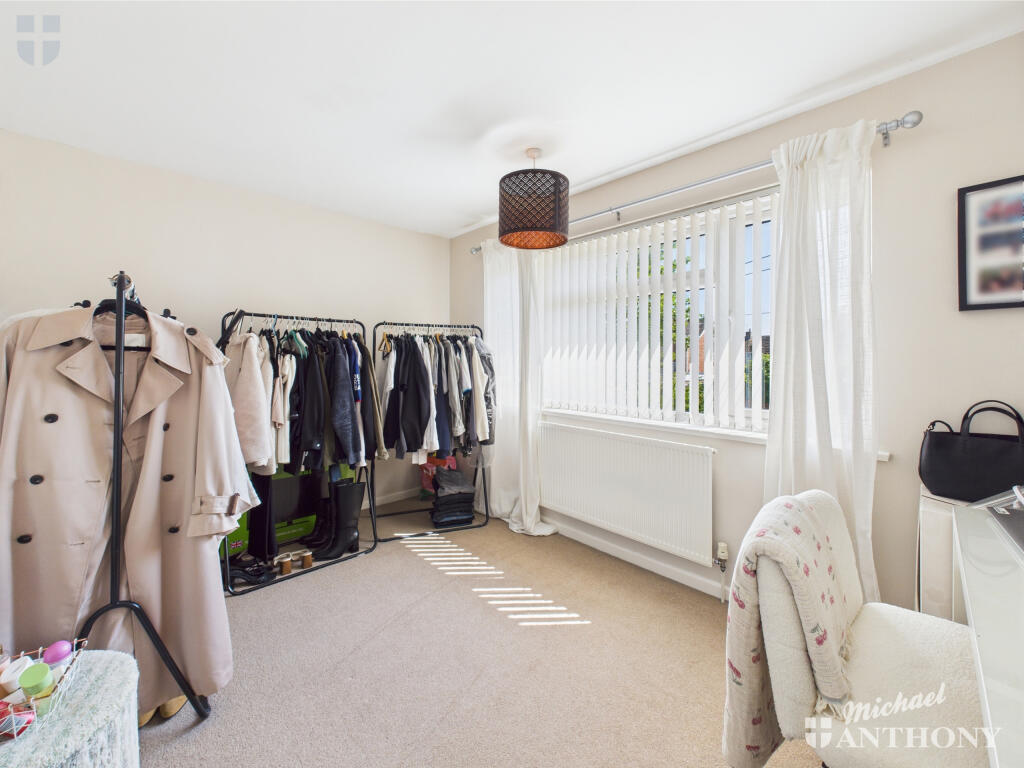 CAM03852G0-PR0287-STILL006