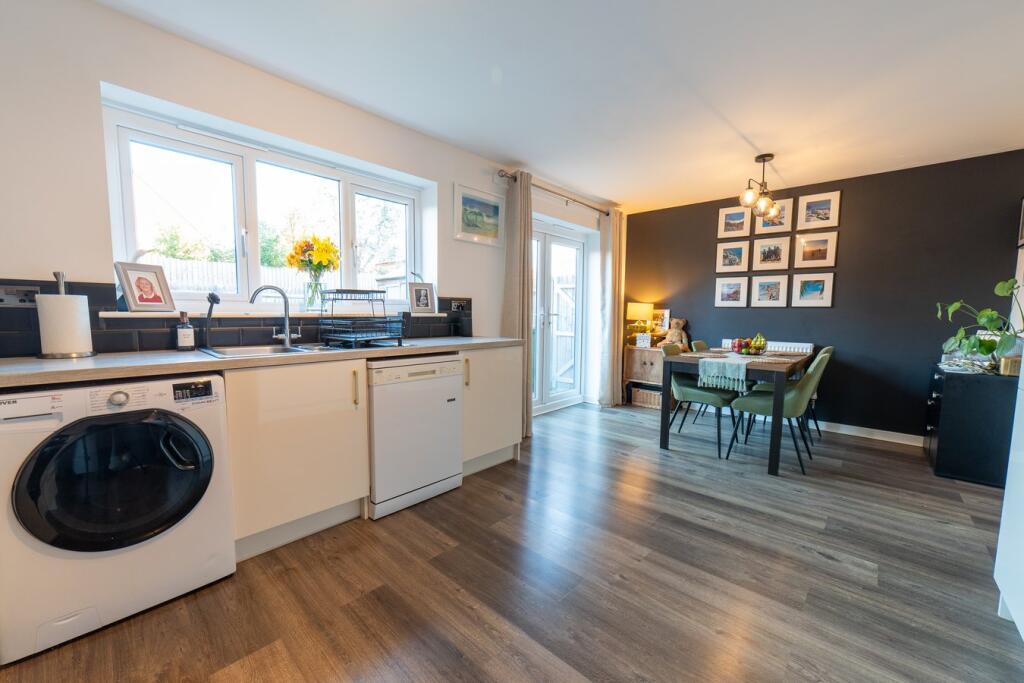 Cornflower Way, Highnam, Gloucester, GL2