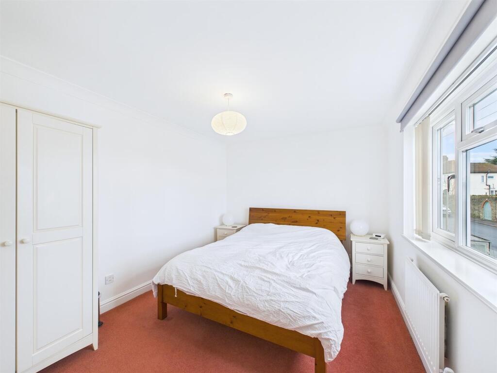13 - 4 bed detached house.jpg