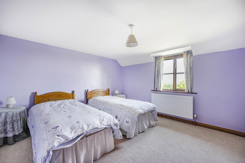 BEDROOM 3