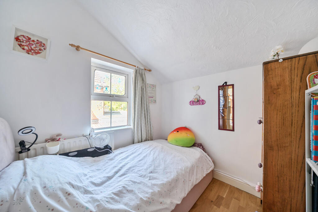 1331048-23-688357...