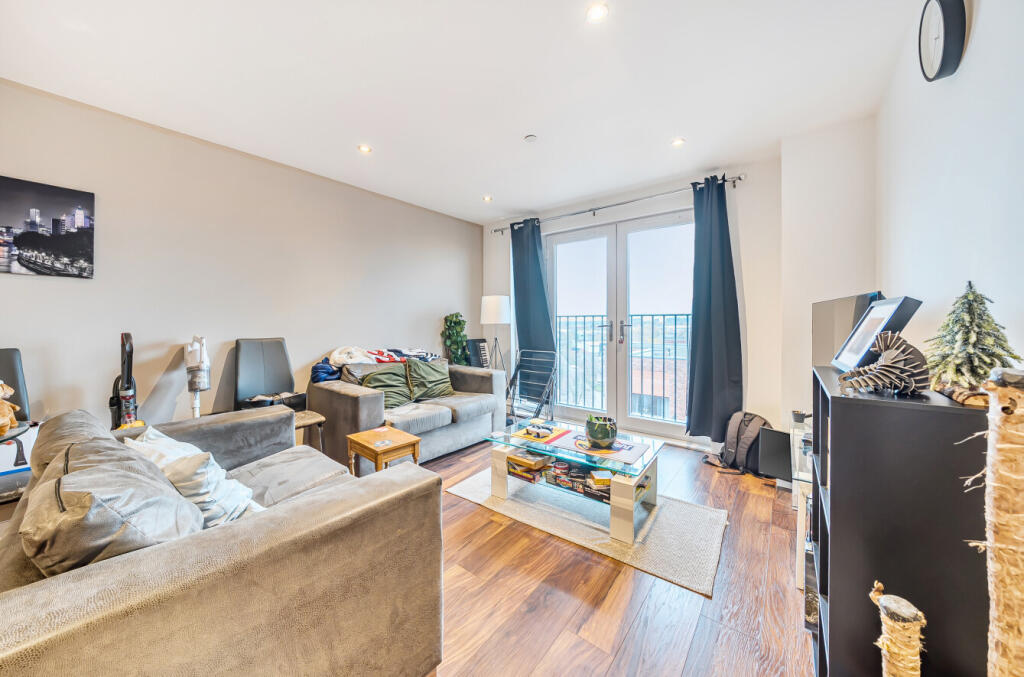 1387281-10-69382e...