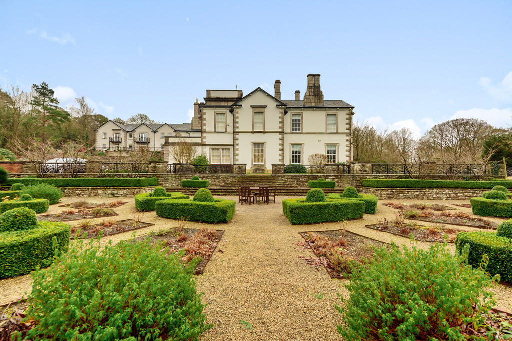 Communal Gardens	