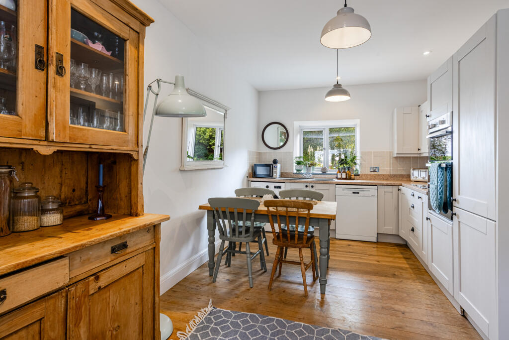 A15 - Bramble Lower Norton Barns East Allington - 